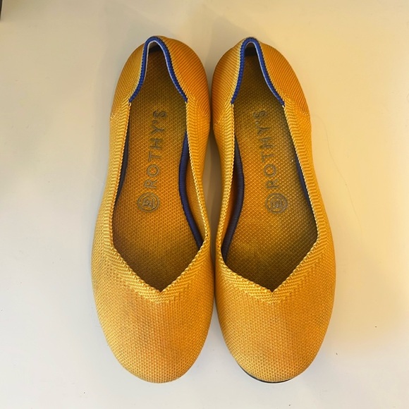 Rothy’s The Flat-Size 8 - Picture 1 of 7
